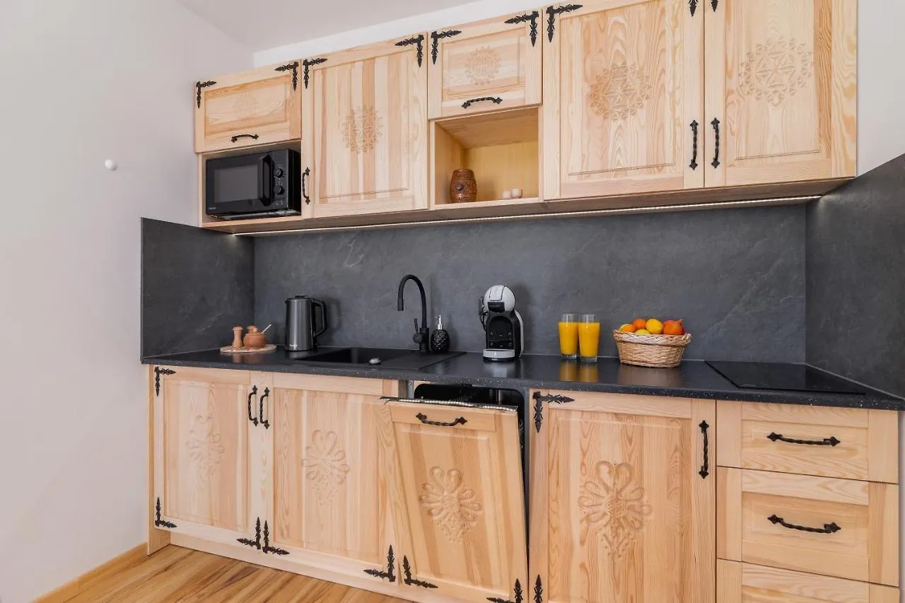 Luxury Salwatoriańska Apartments Mountain View Zakopane by Renters Prestige 0*,  Polska